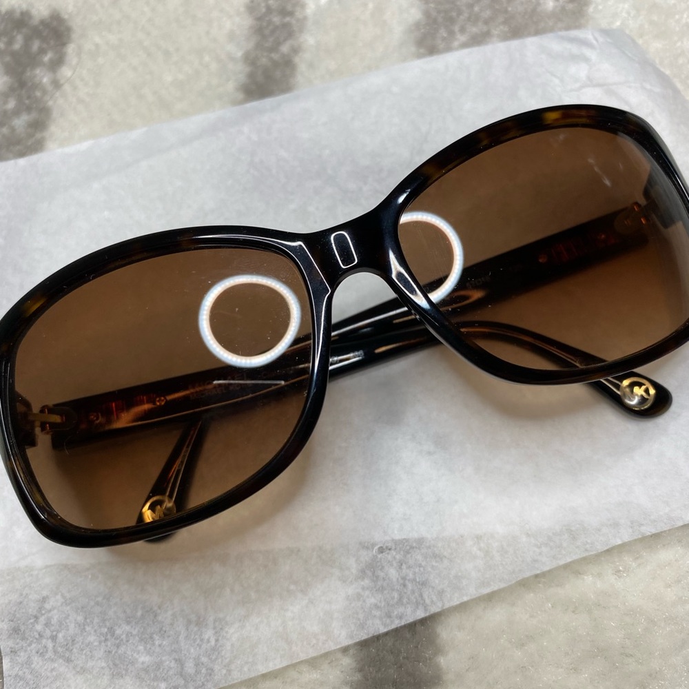 MK Sunnies